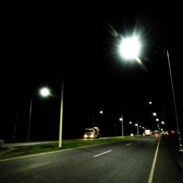 #AtlánticoLíderEnObras: Gobernación ilumina 11 kilómetros de la vía La Cordialidad con tecnología LED