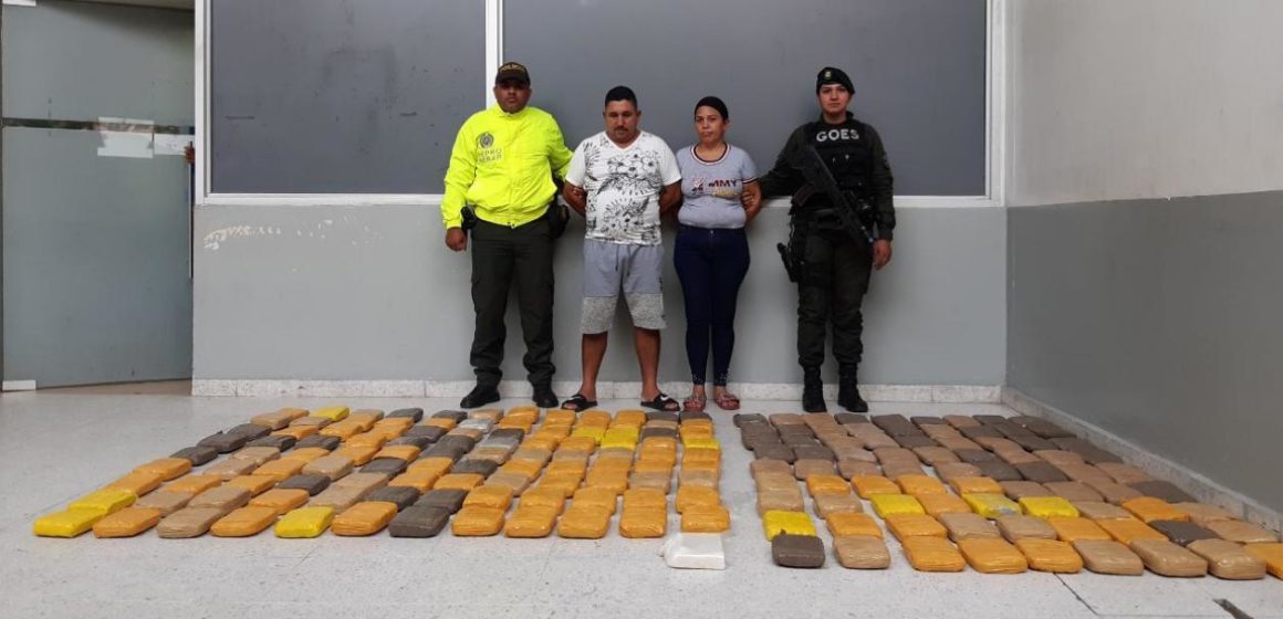 Hallan 95 kilos de marihuana y uno de cocaína en una vivienda del barrio Santa María