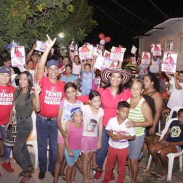 Yenis Orozco Bonett En el barrio Bellavista