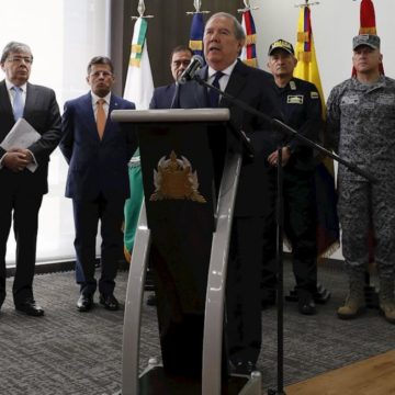 MinDefensa insiste en que jefes del ELN están en Venezuela con protección de Maduro