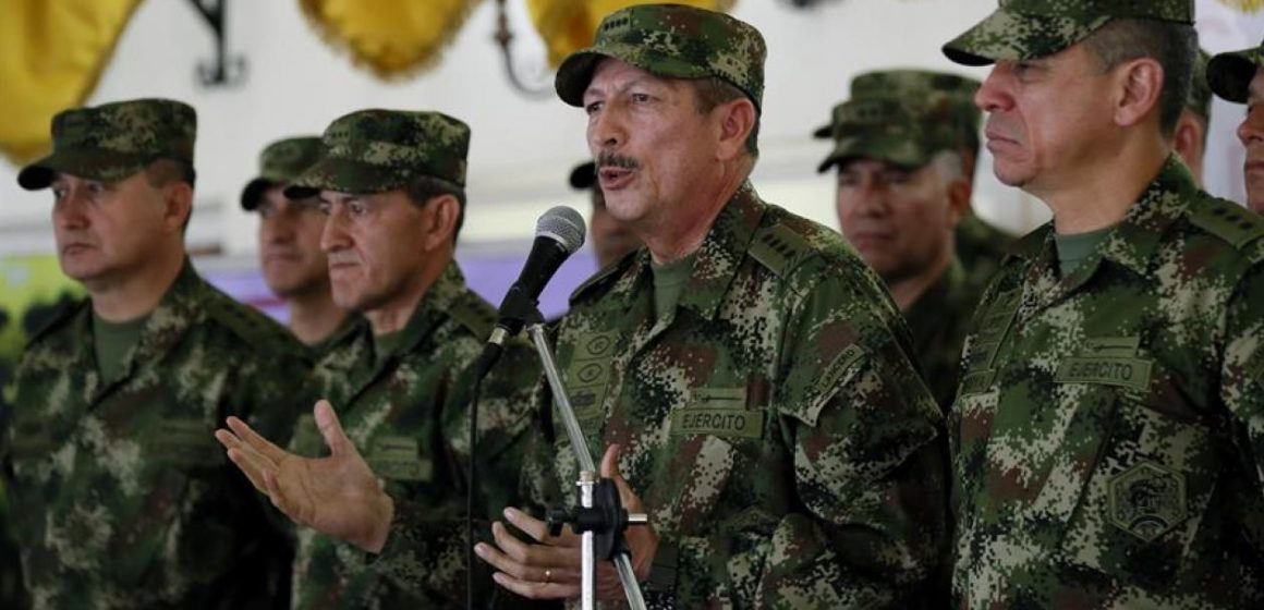 General Nicacio Martínez no va más como comandante del Ejército Nacional