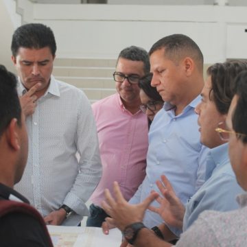 ALCALDE RODOLFO UCROS VISITA LA NUEVA SEDE DEL PALACIO MUNICIPAL