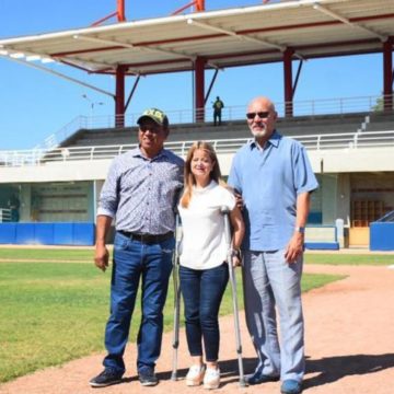 Gobernadora Noguera anuncia que el béisbol profesional llegará a Repelón