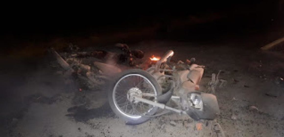 Motociclista murió calcinado en Juan de Acosta: chocó con otra moto y ambas se incendiaron
