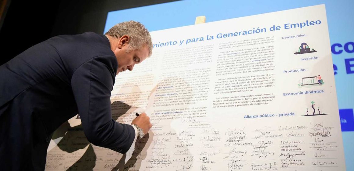 Duque destaca crecimiento económico de Colombia pese a la crisis migratoria