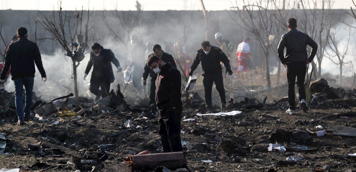 Irán enviará las cajas negras del avión derribado a Ucrania