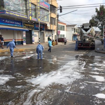 Comenzó lavado de áreas públicas de alto tráfico peatonal en Soledad para prevenir contagio por Covid-19