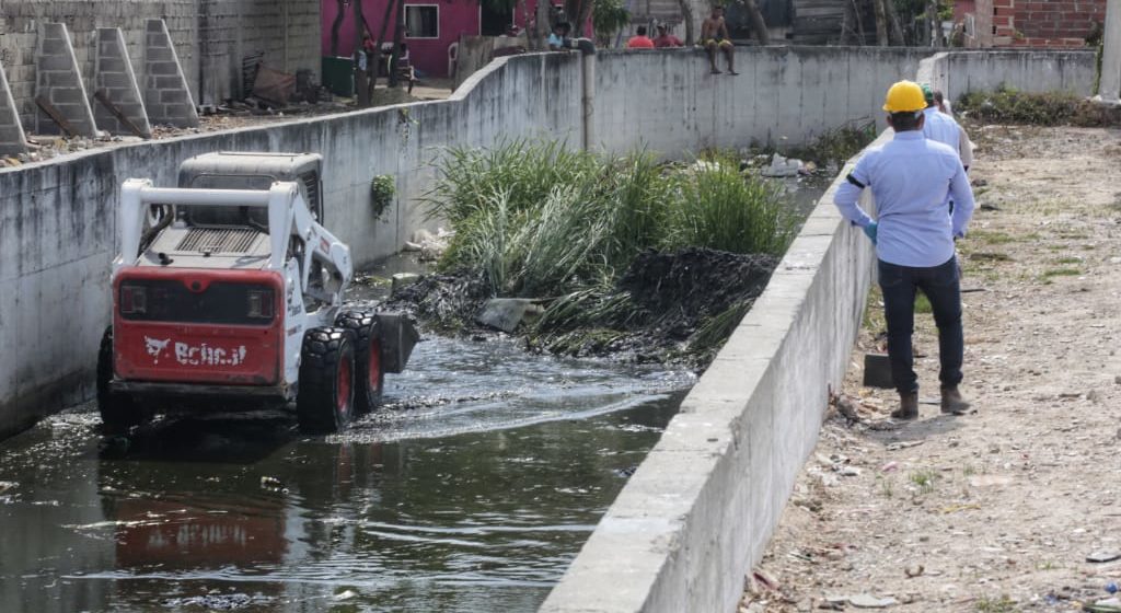 Alcaldía y Edumas con acciones preventivas en la limpieza de arroyos