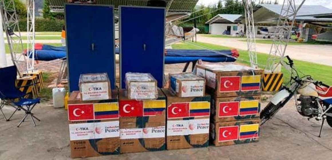 Turquía dona equipos médicos a Colombia para atender pacientes en UCI