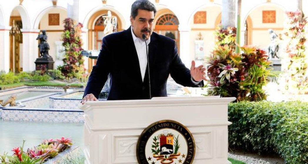 OPOSITORES SOLICITAN RECHAZAR A NICOLAS MADURO EN LA XXVII CUMBRE IBEROAMERICANA