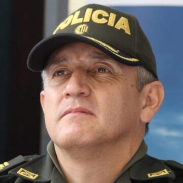 EN LA POLICIA NACIONAL RUEDAN CABEZAS POR FALSEDAD EN LA CAPTURA DEL ABUSADOR DE MEDELLIN.