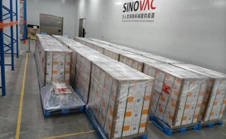 Llegan al país 2.1 millones de vacunas Sinovac