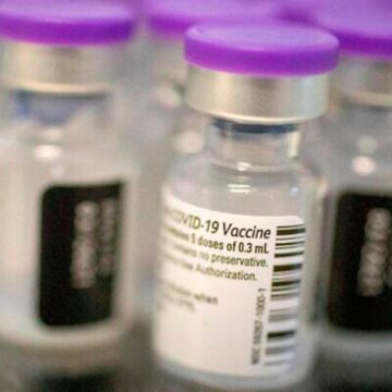 Empresas internacionales evalúan oportunidad de producir vacunas en Colombia