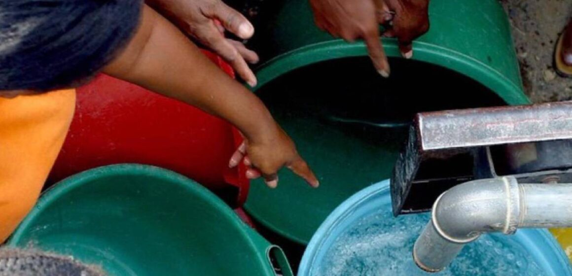 3 DIAS SIN AGUA EN MALAMBO-ATLANTICO.
