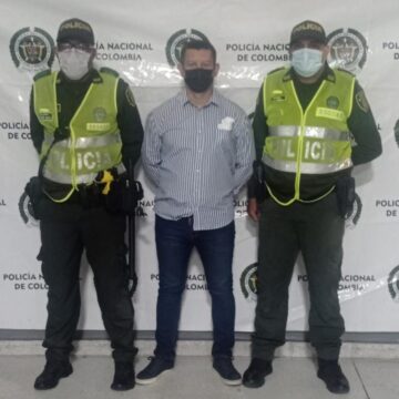 POLICIA METROPOLITANA DE BARRANQUILLA CAPTURA UNO DE LOS MAS BUISCADOS.