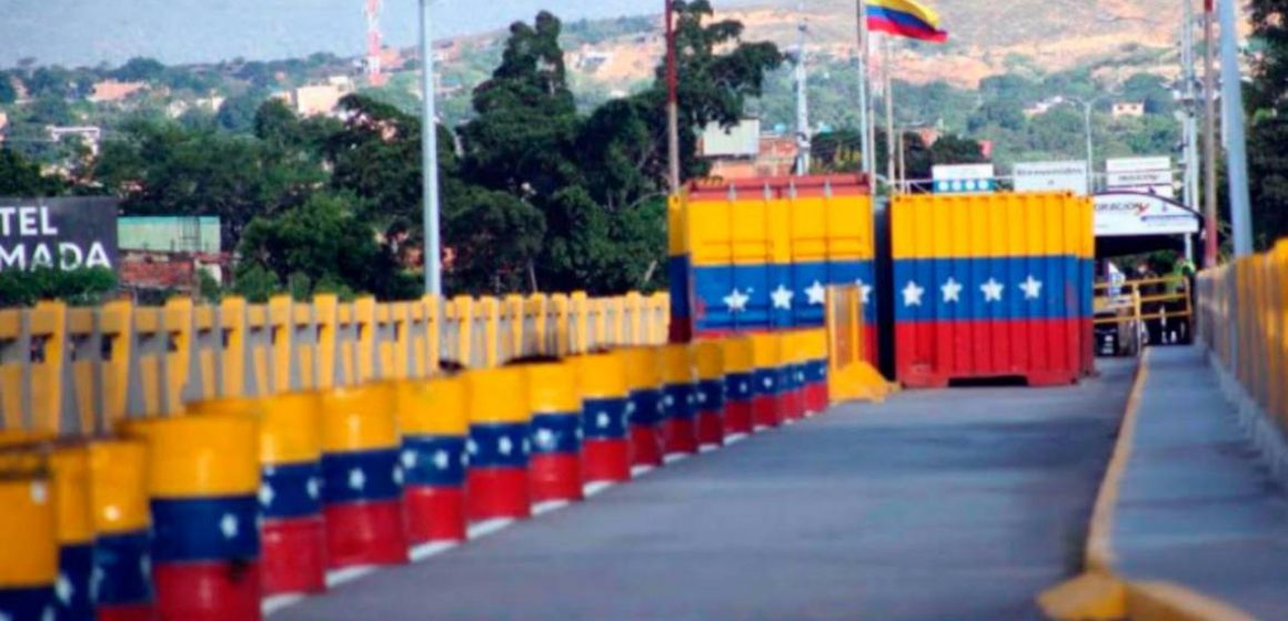 CON EL PATROCINIO DE VENEZUELA RUSIA CON POTENTES RADARES DE ULTIMA GENERACION SE ENTERA DE LO QUE SE DICE EN COLOMBIA.