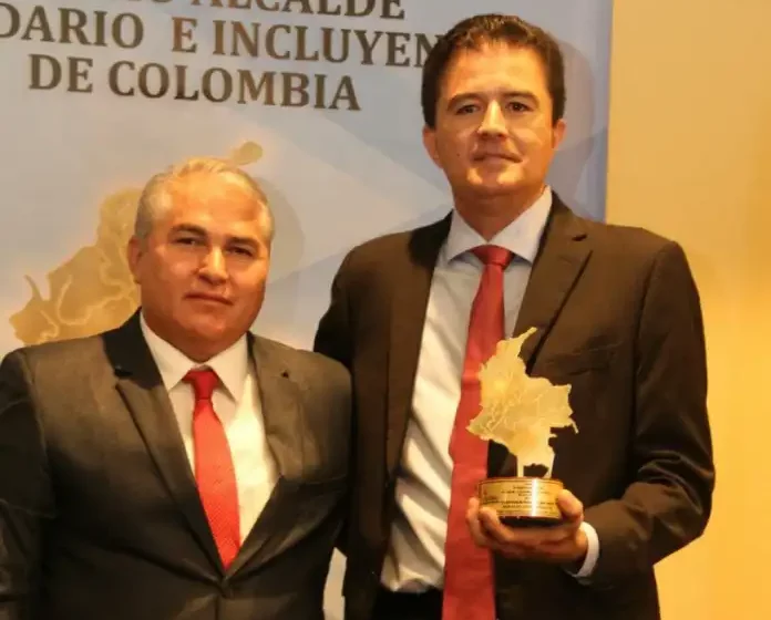 PROGRAMA DEL ALCALDE DE SOLEDAD  RECIBE DISTINCION “ALCALDE SOLIDARIO E INCLUYENTE DE COLOMBIA 2022”